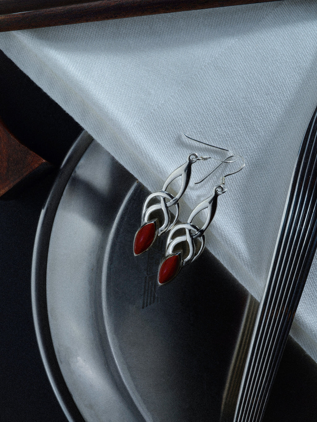 Ohrhänger „Sylvarin“ groß / rot