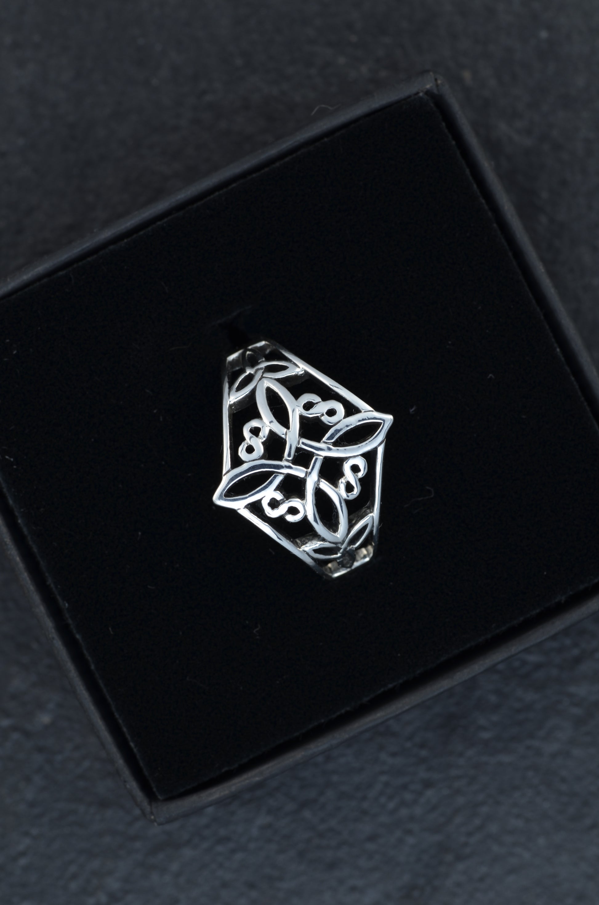 Hexenknoten Ring