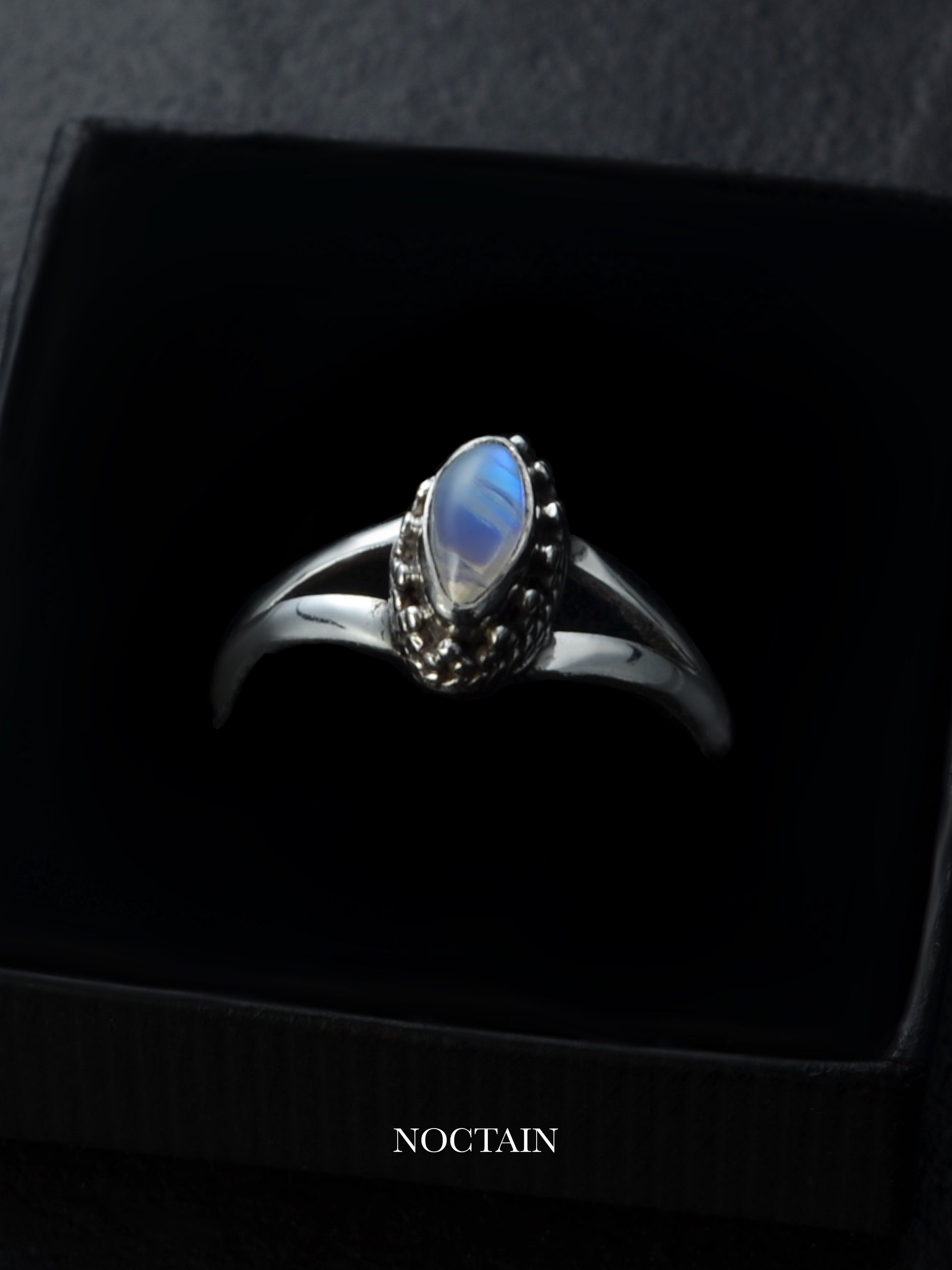 Ring „Moonveil“