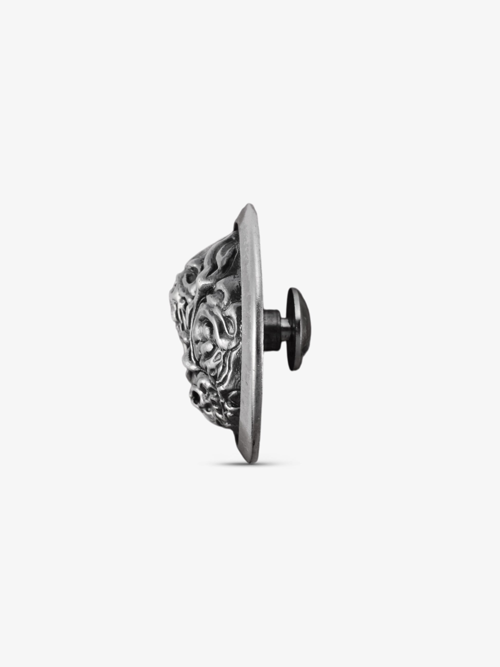 Massiver 925 Sterling Silber Concho Posion Skull auf noctain.de. Hochwertiges Accessoire für Vintage-Jeans & Leder. NEU. Side