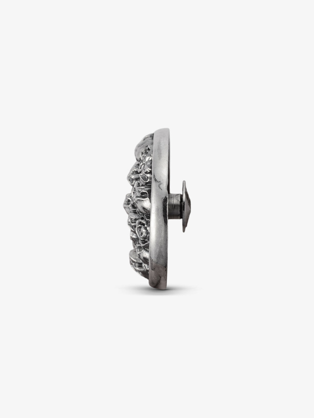 Massiver 925 Sterling Silber Concho Totenkopf & Rose für noctain.de. Hochwertiges Accessoire für Vintage-Jeans & Leder. NEU. Seitenansicht