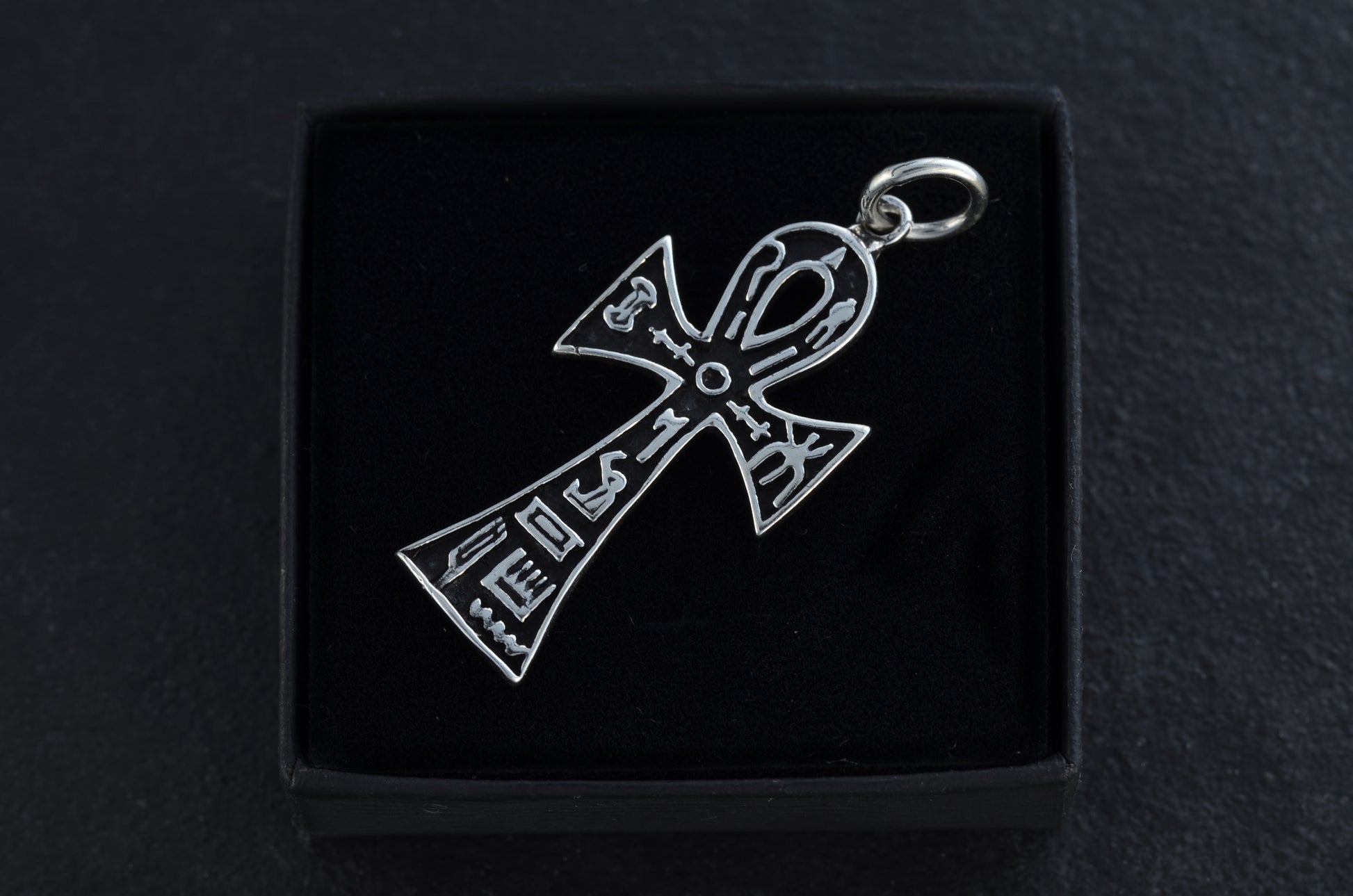 Nefari Ankh Anhänger mit Hieroglyphen