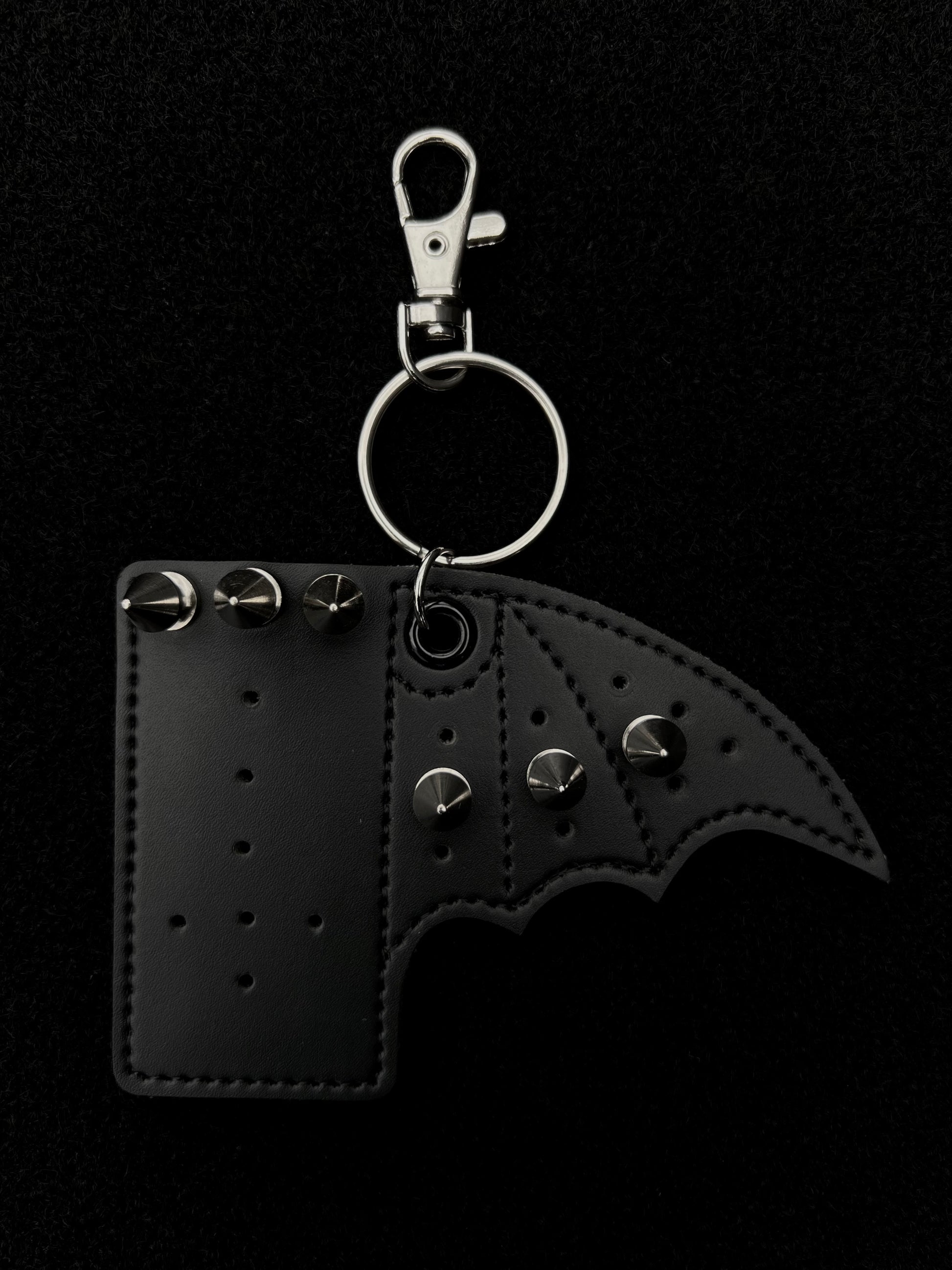 BATWING Feuerzeughalter V1