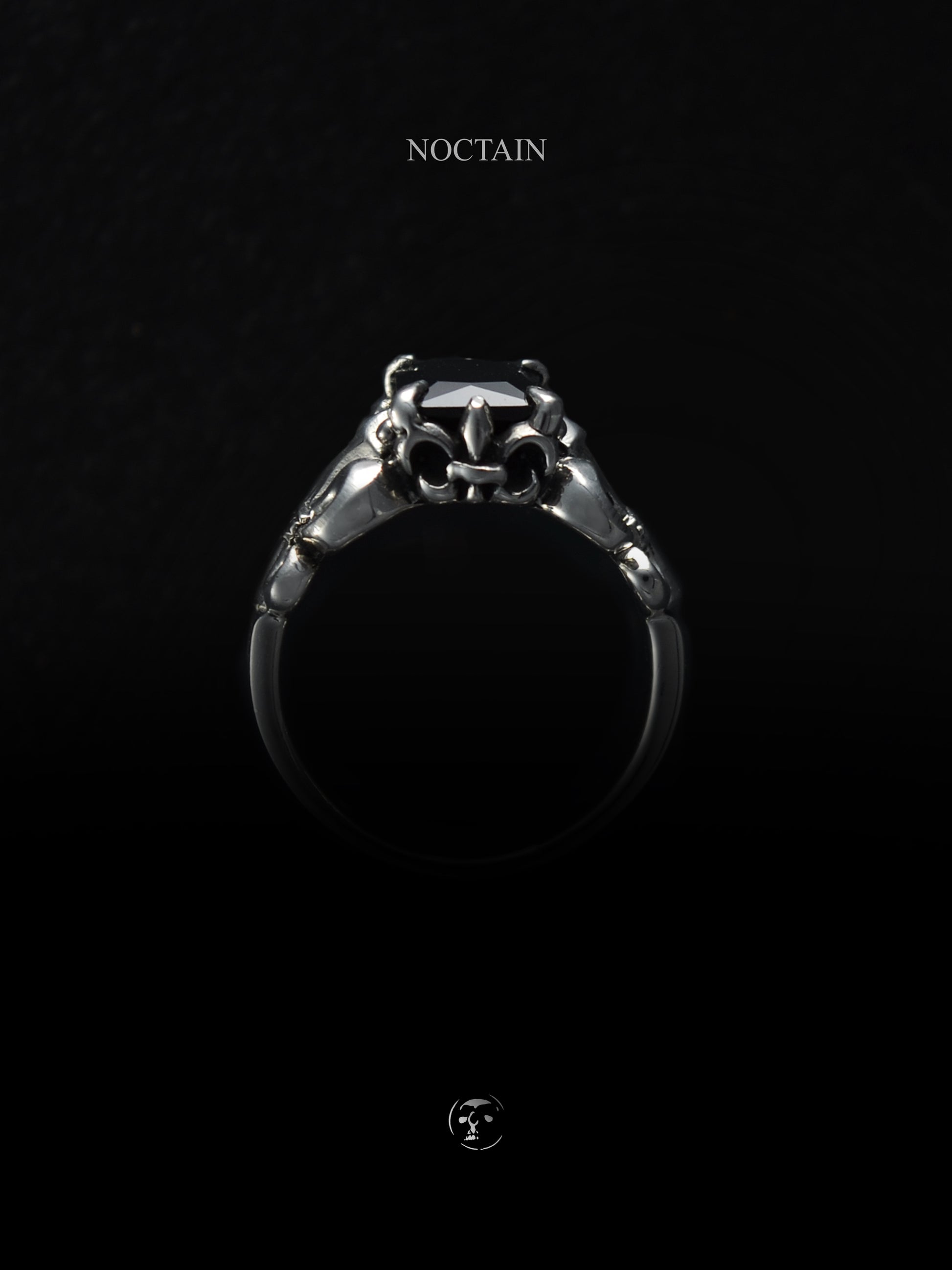Baranka Fleur de Lis- Biker Ring