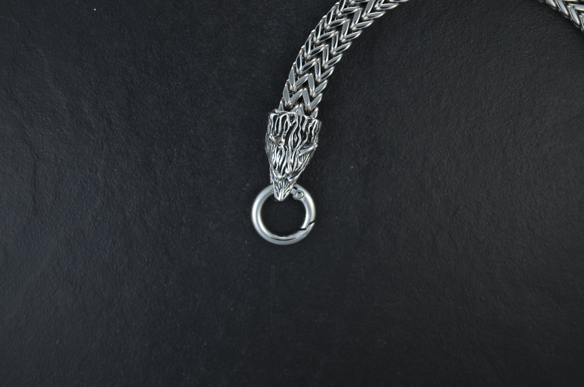 Wolfskopf Armband