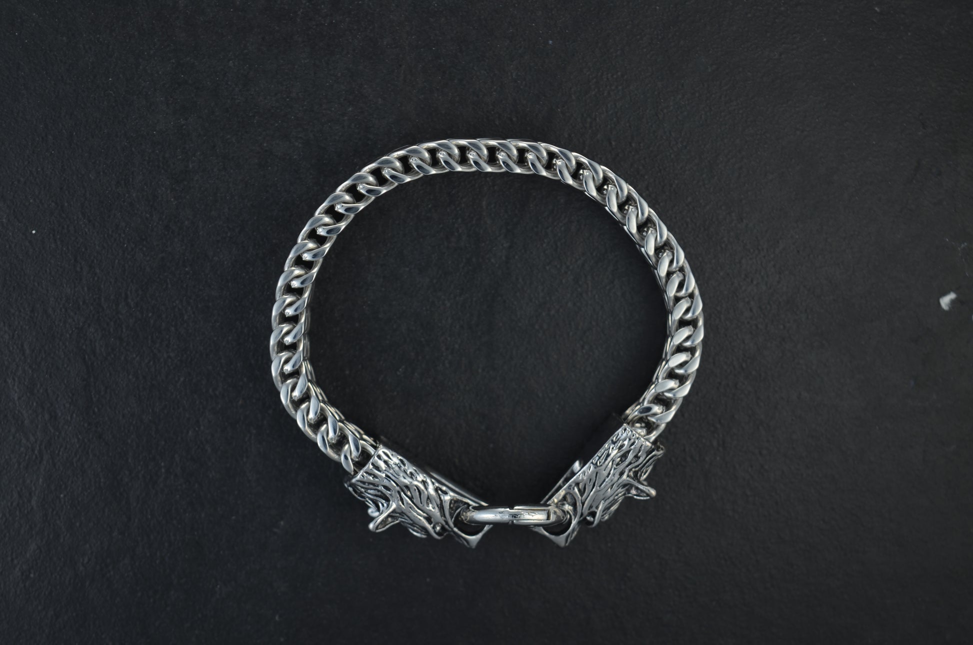 Wolfskopf Armband