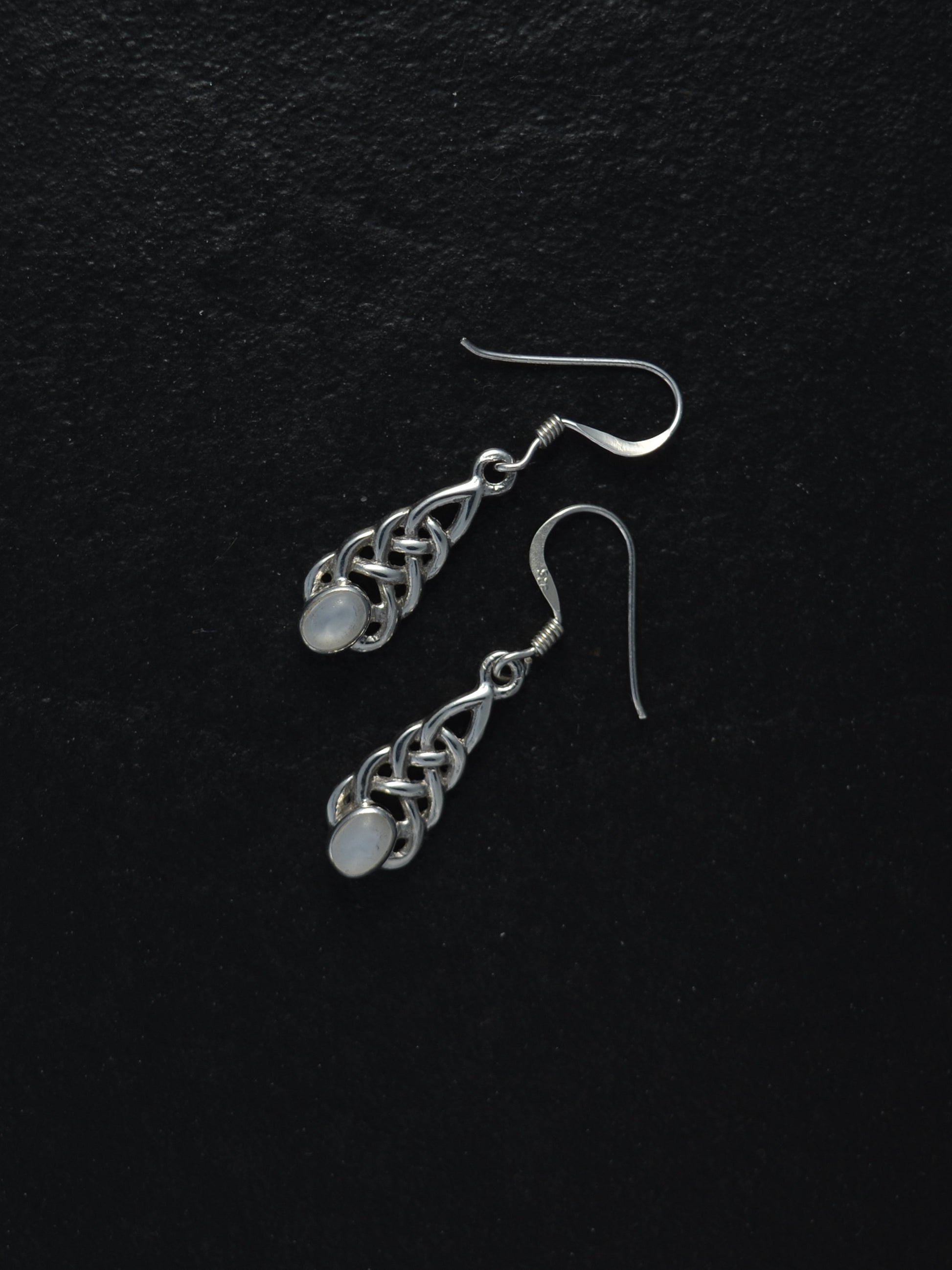 Aeternitas - Ohrhänger mit Perlmutt