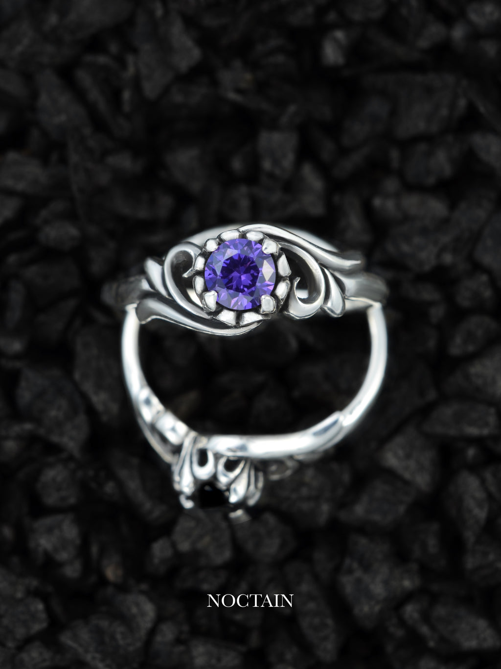 Ivy Morrigan Ring - violett