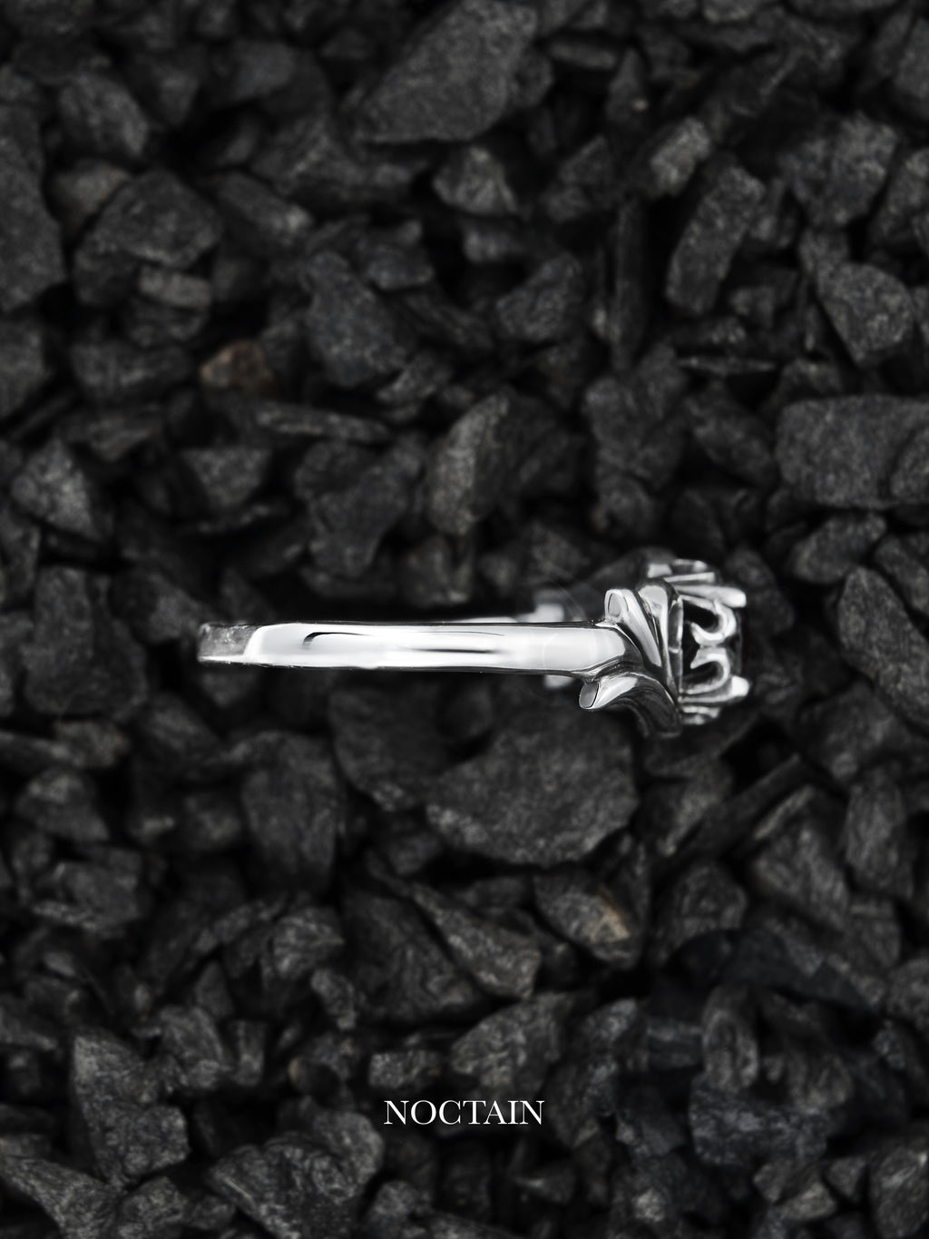 Ivy Morrigan Ring - rot