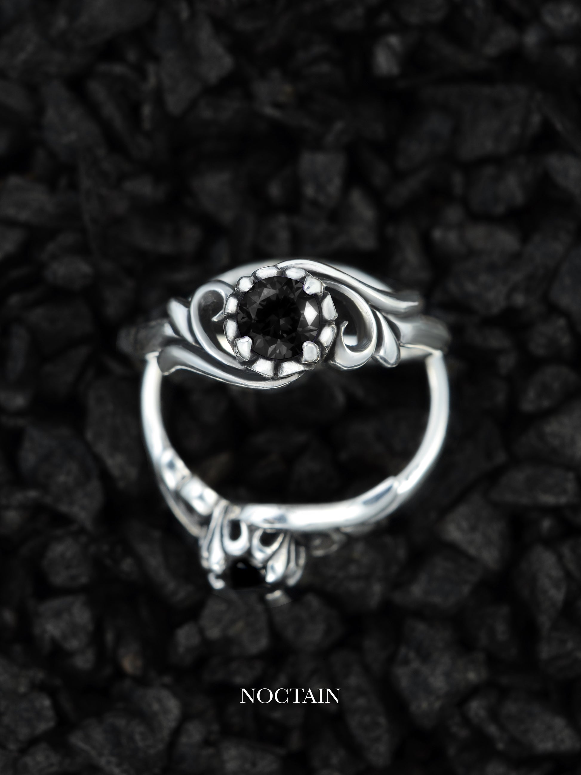 Ivy Morrigan Ring - schwarz