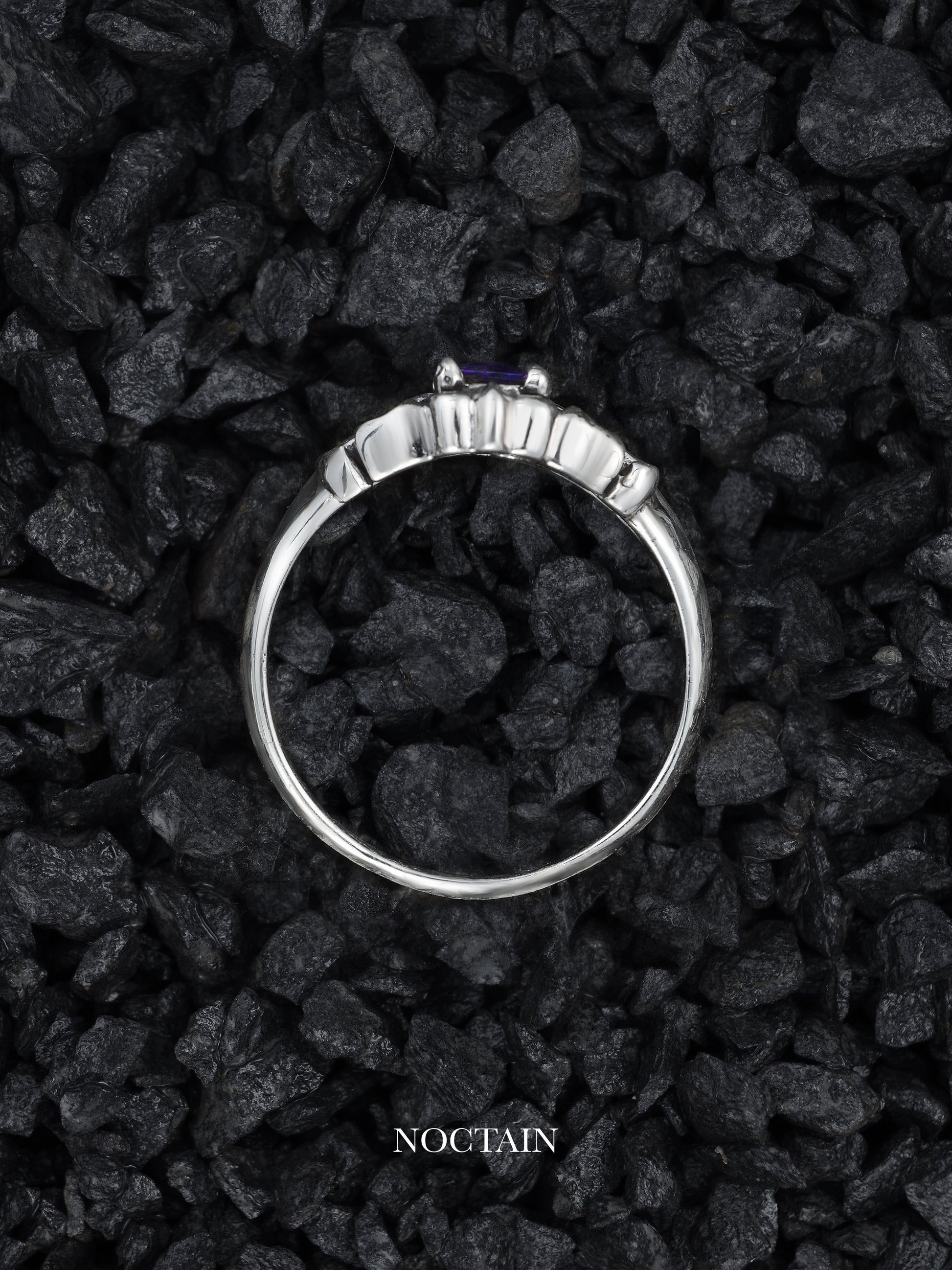 Royal Cut Morrigan Ring - violett