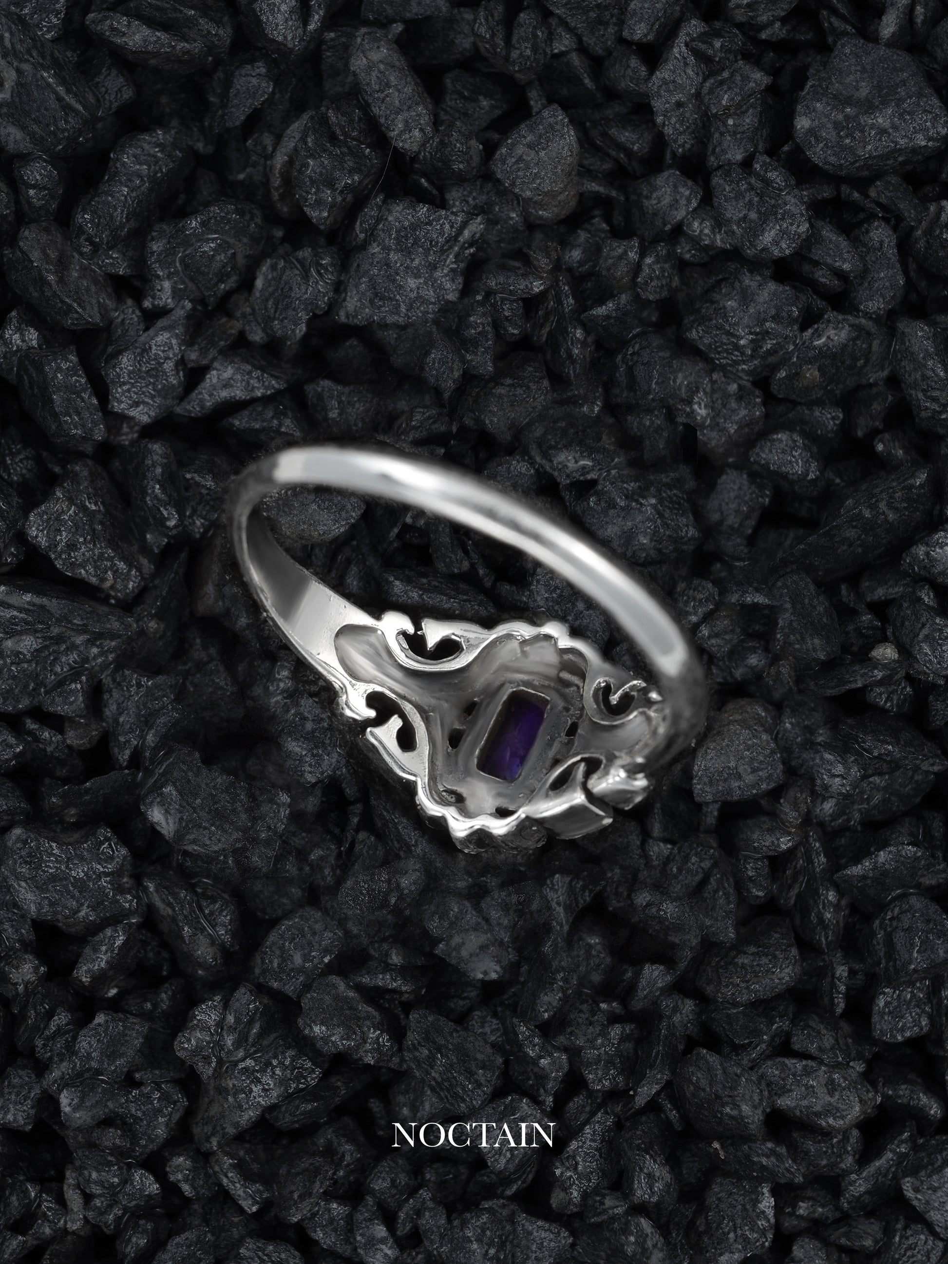 Royal Cut Morrigan Ring - violett