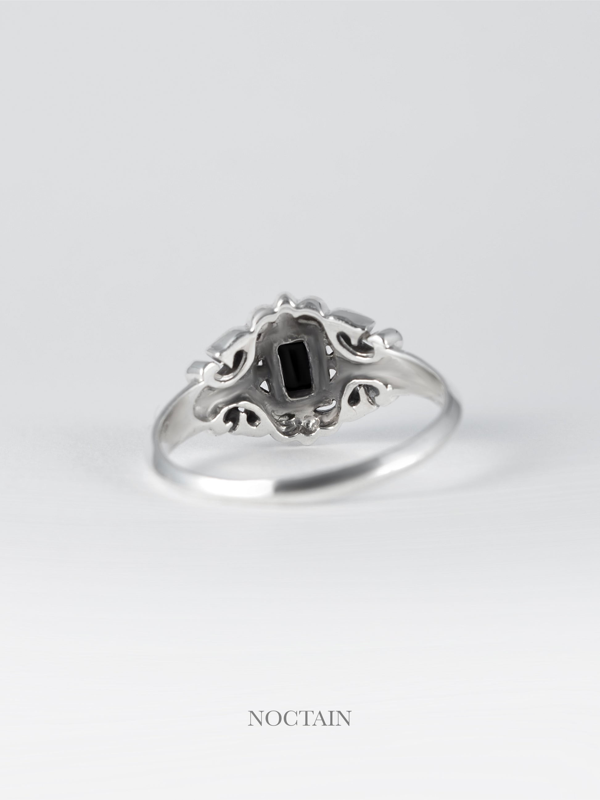 Royal Cut Morrigan Ring - schwarz