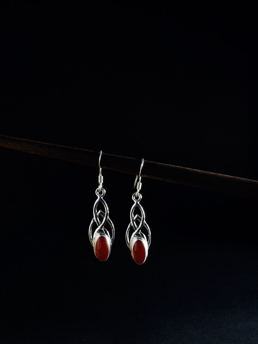 Ohrhänger „Selvar“ rot