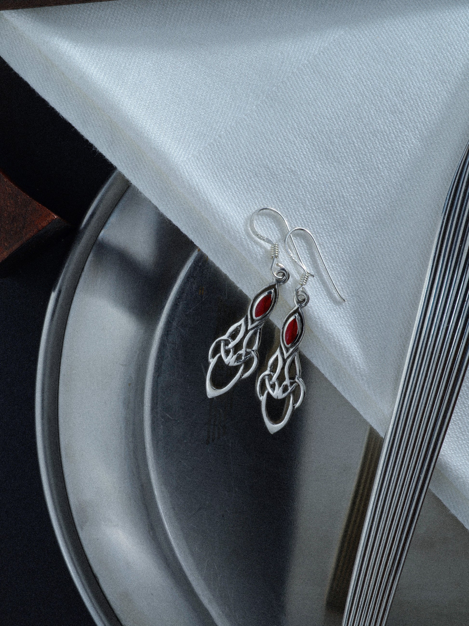 Ohrhänger „Alarien“ rot