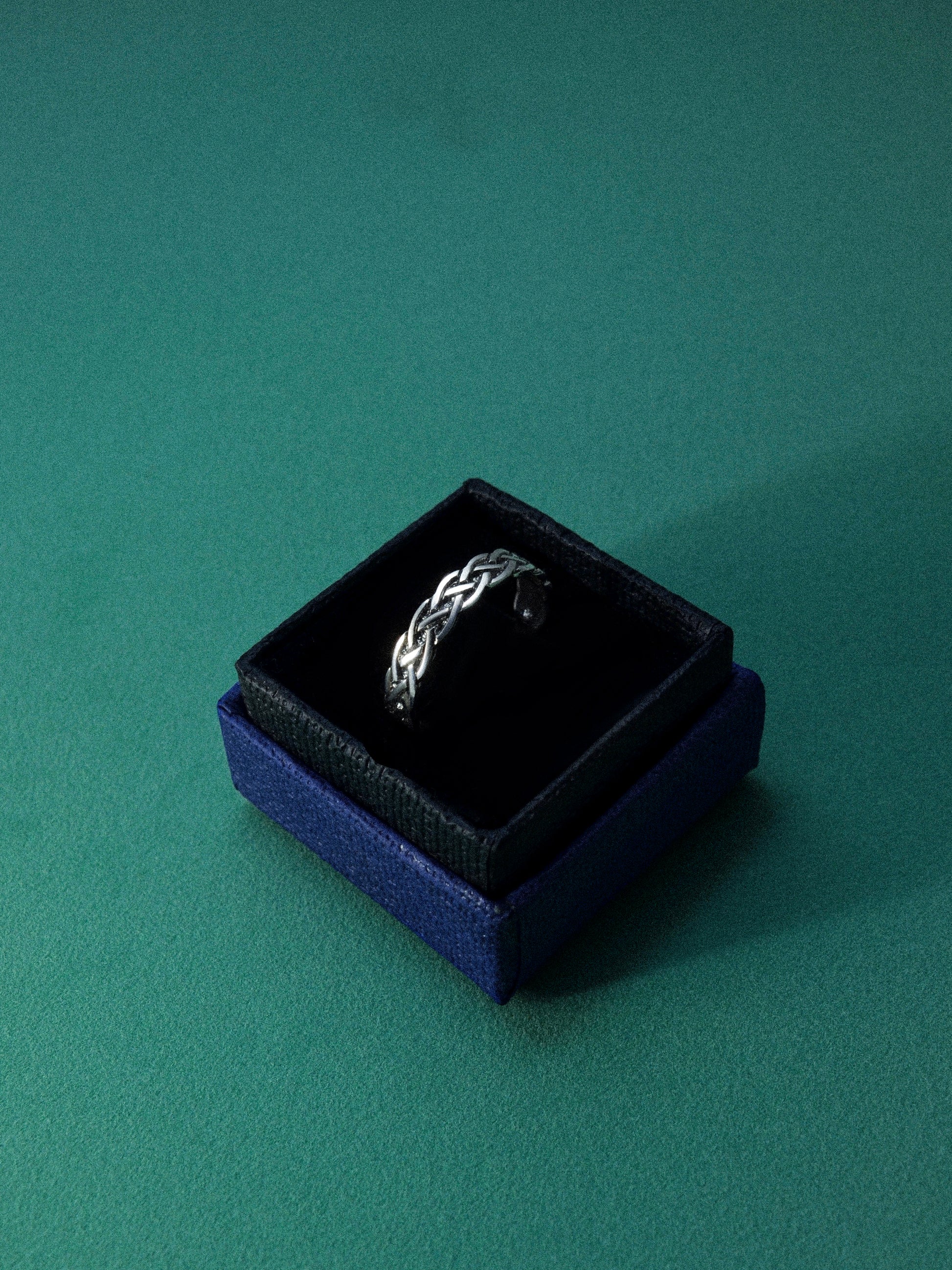 Ring „Eterna“