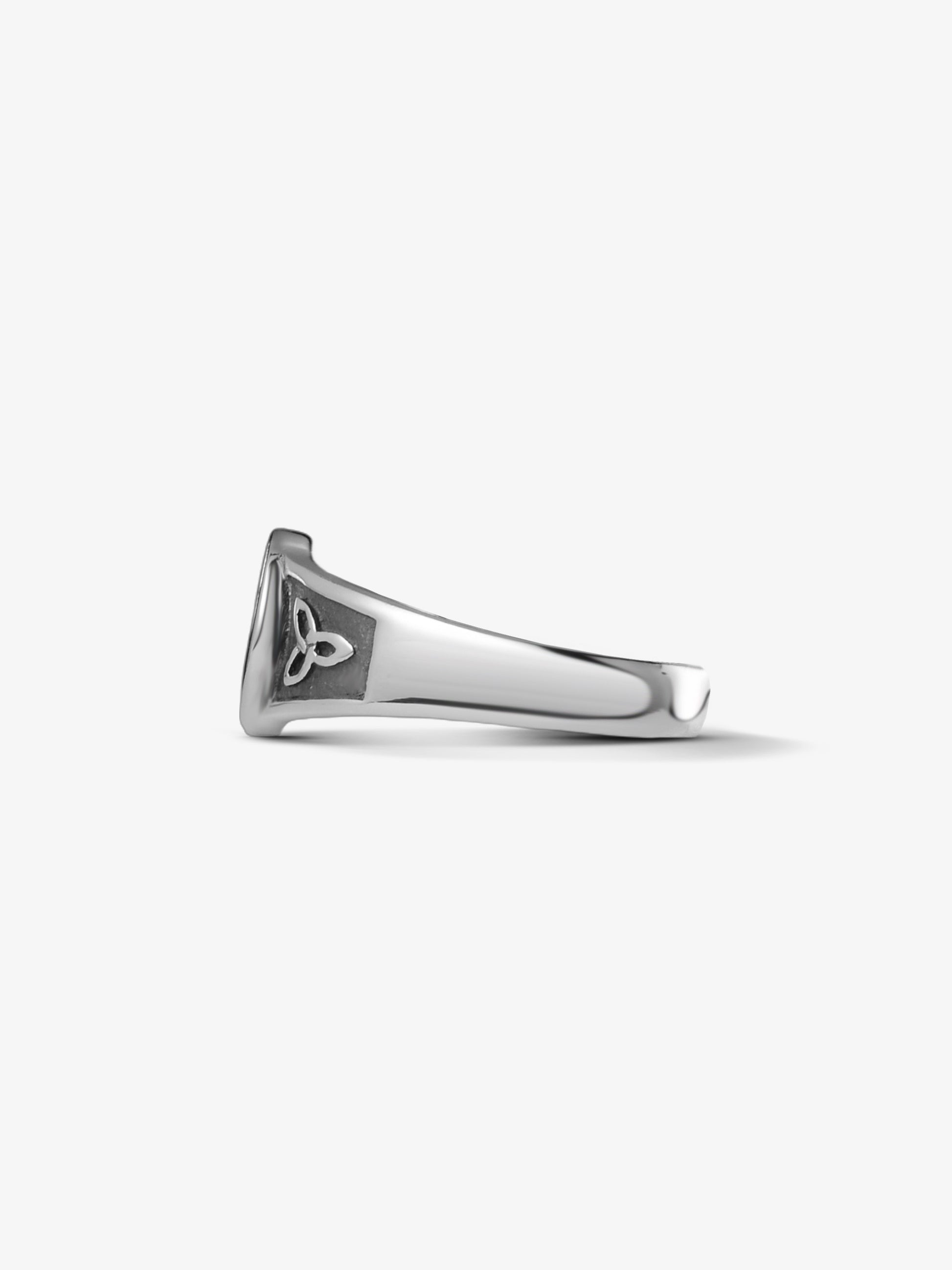 Ring Triquetra „Trinidrae“