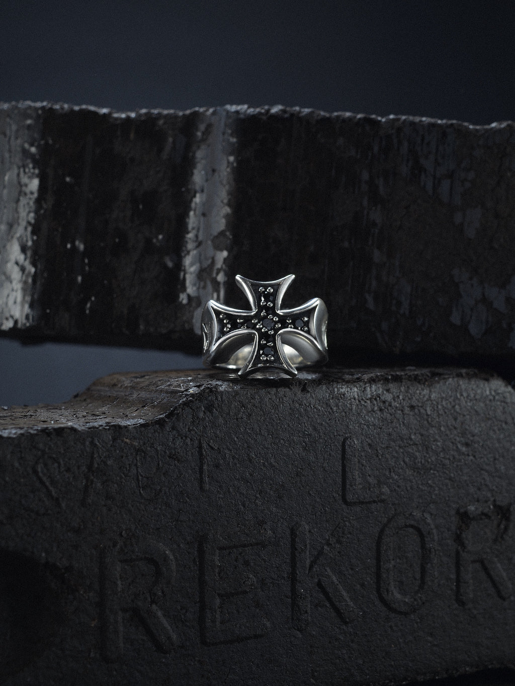 Kreuzring „Lyvari“