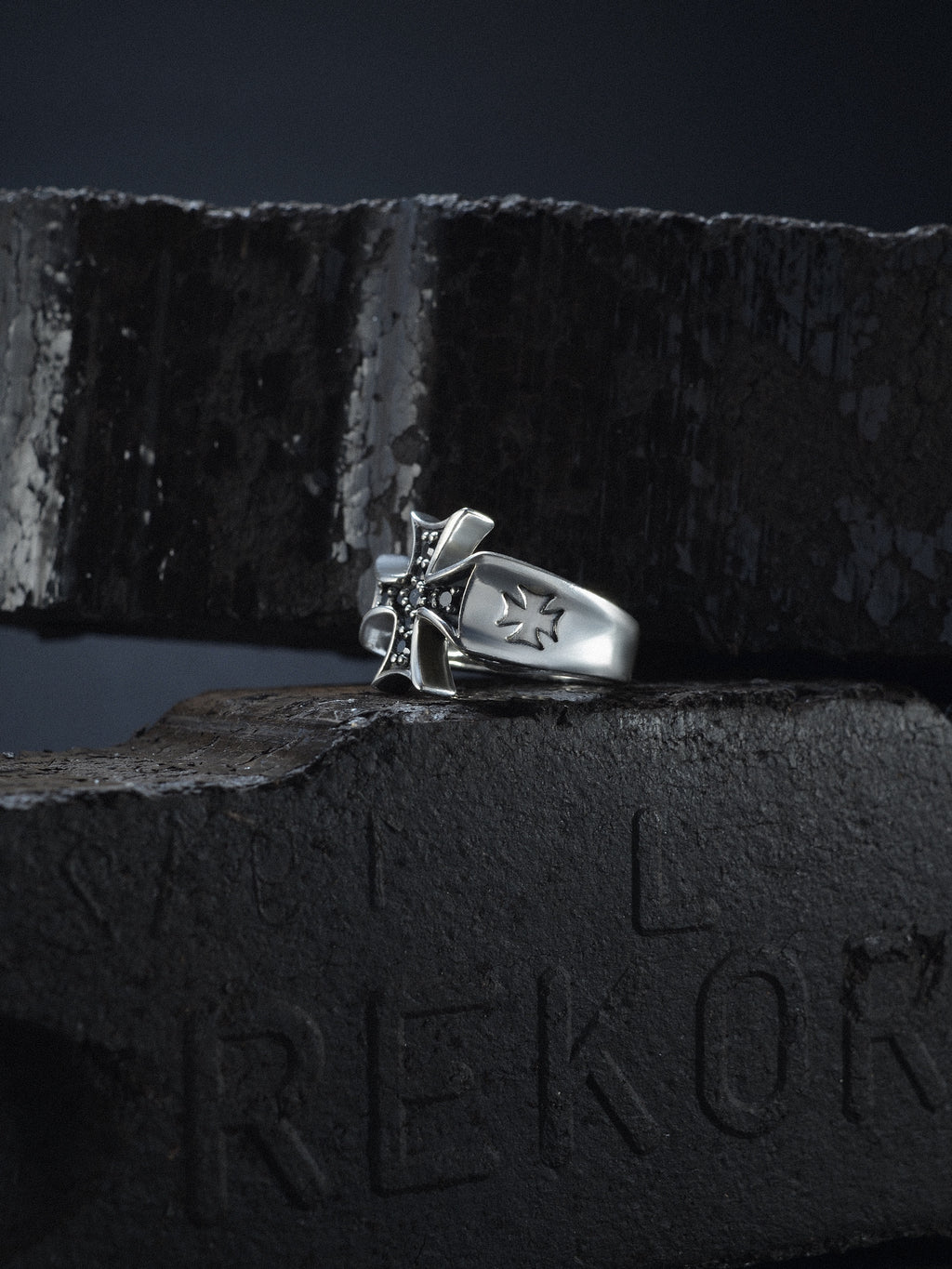 Kreuzring „Lyvari“