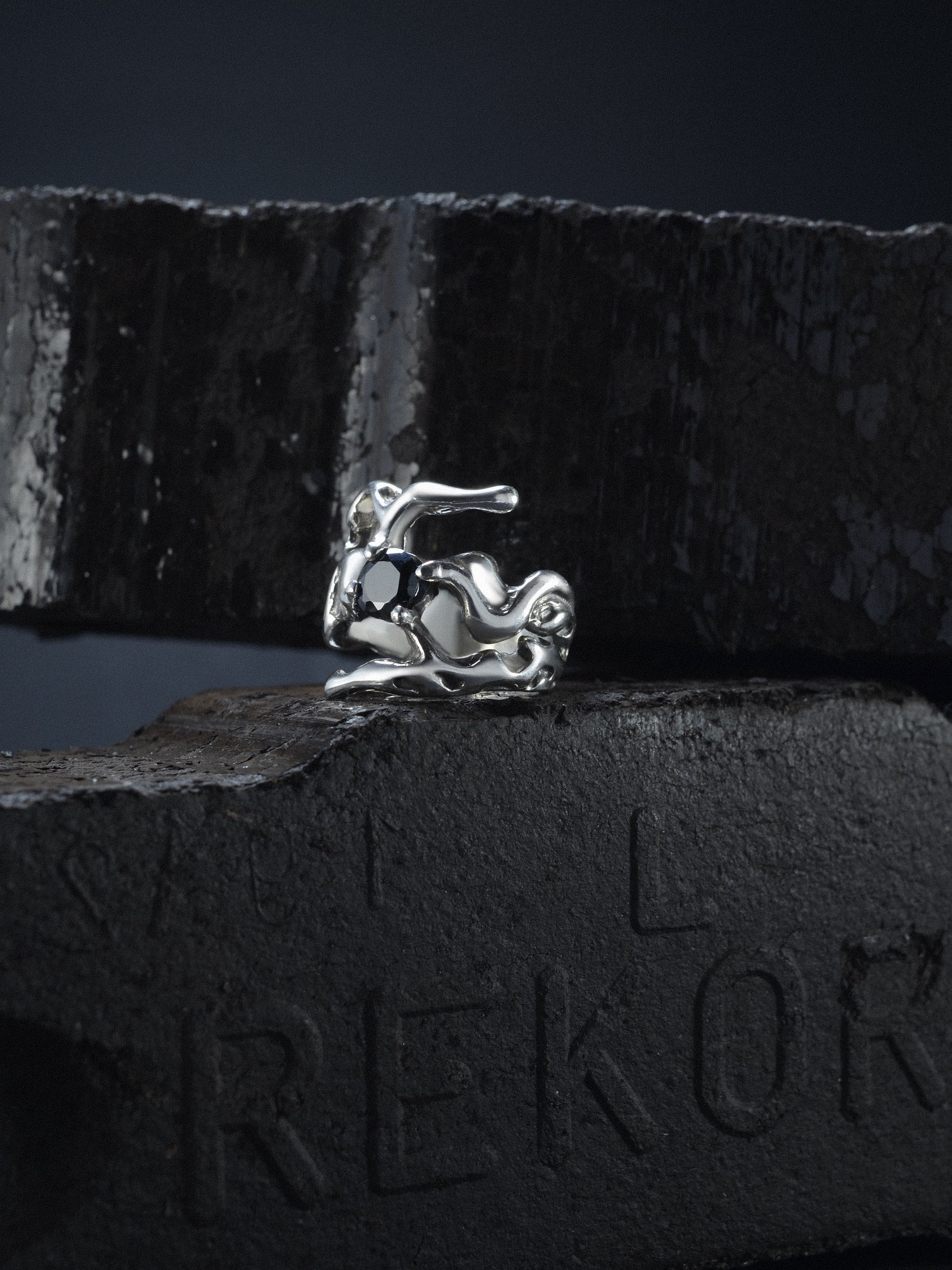 Ring „Emberveil“