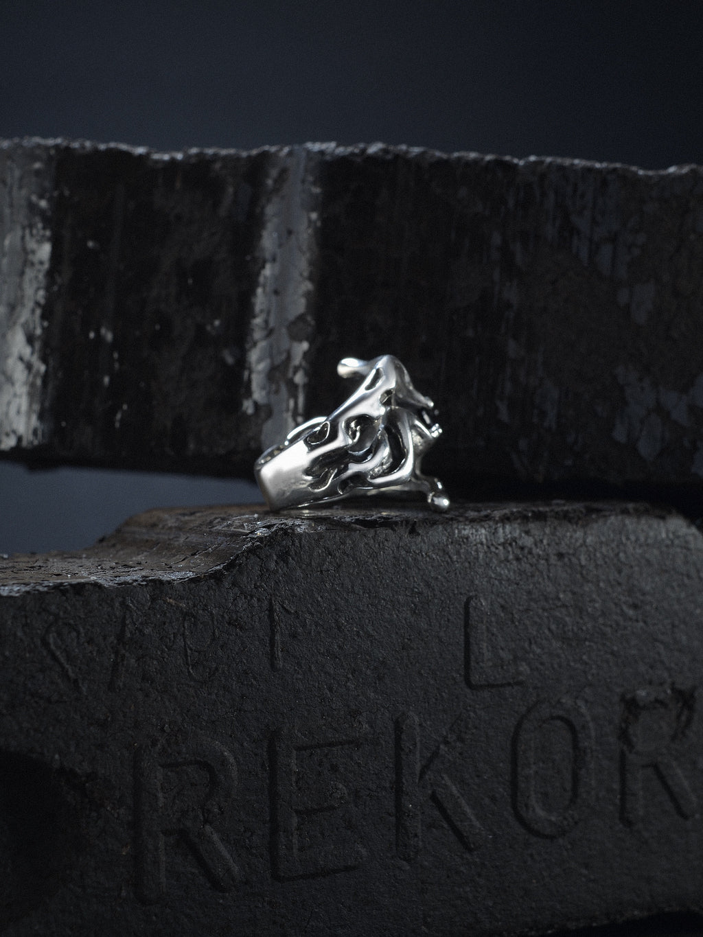 Ring „Emberveil“