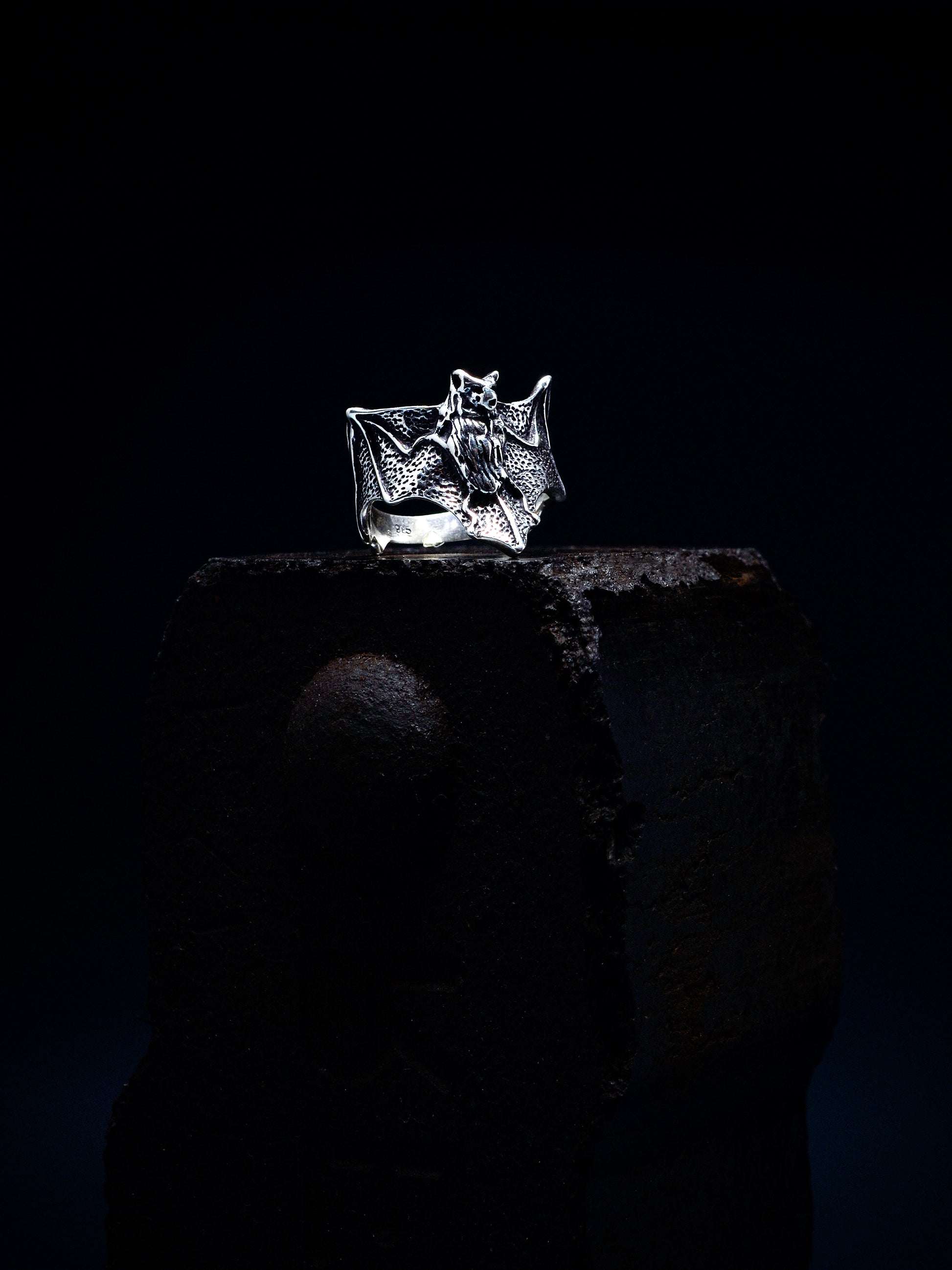 Ring Fledermaus „Morvyn“