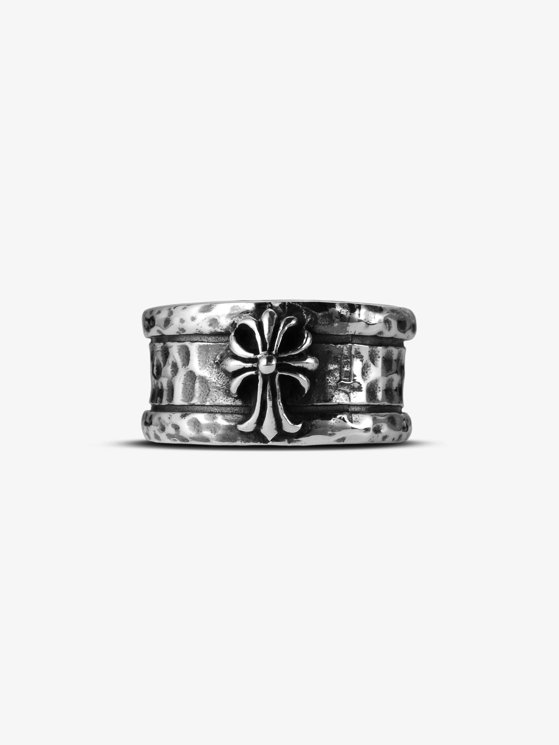 Noctain Kreuz 925 Silber Herren Premium freigestellt gedängelt teilgeschwärzt hochglanzpoliert HD Luxus Opium / Gothic / Modern Trend Frontansicht