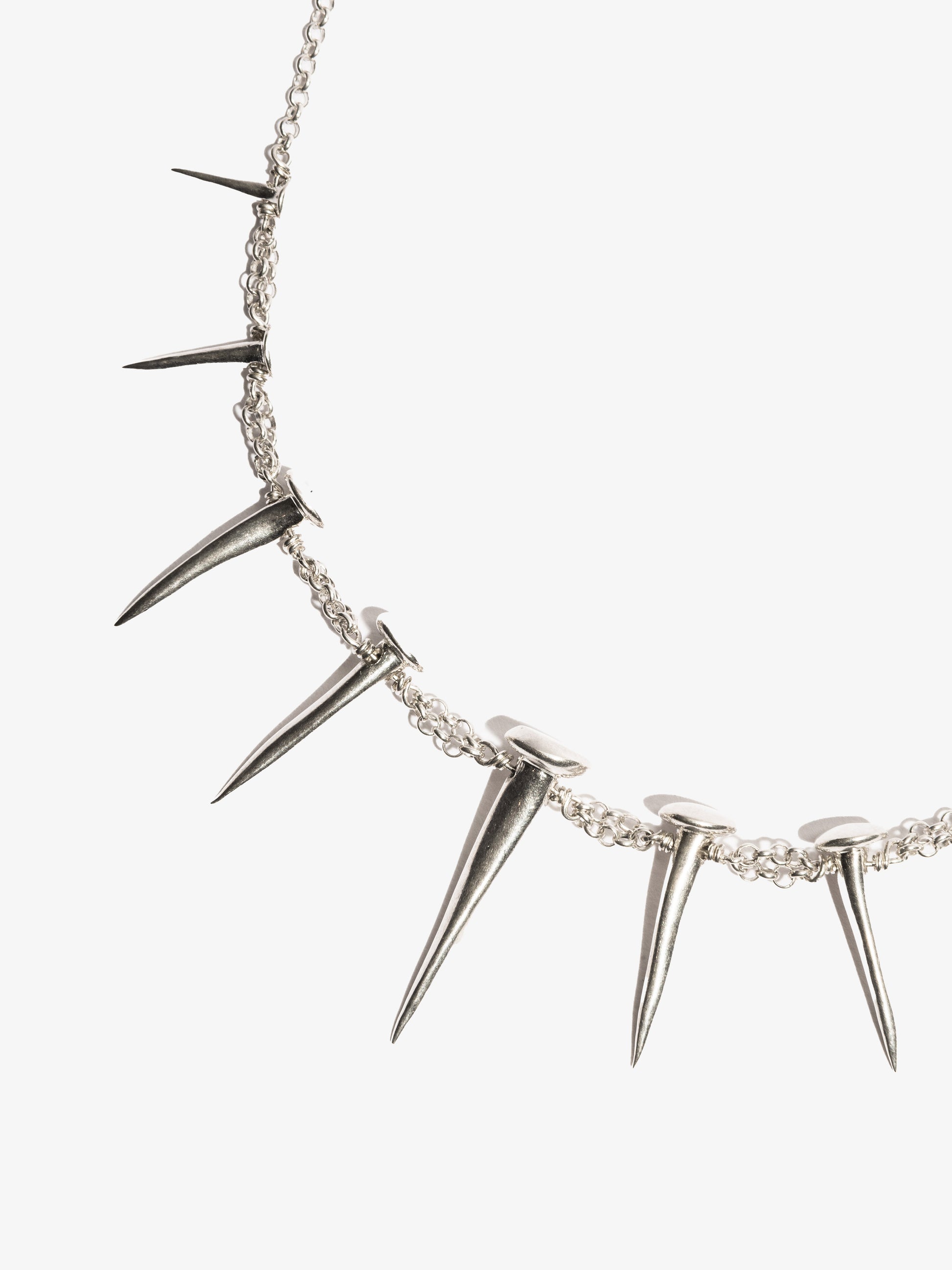 Noctain x SEBAMAKES Nagel Halskette aus hochwertigem 925 Sterling Silber, handgefertigt in Italien 2