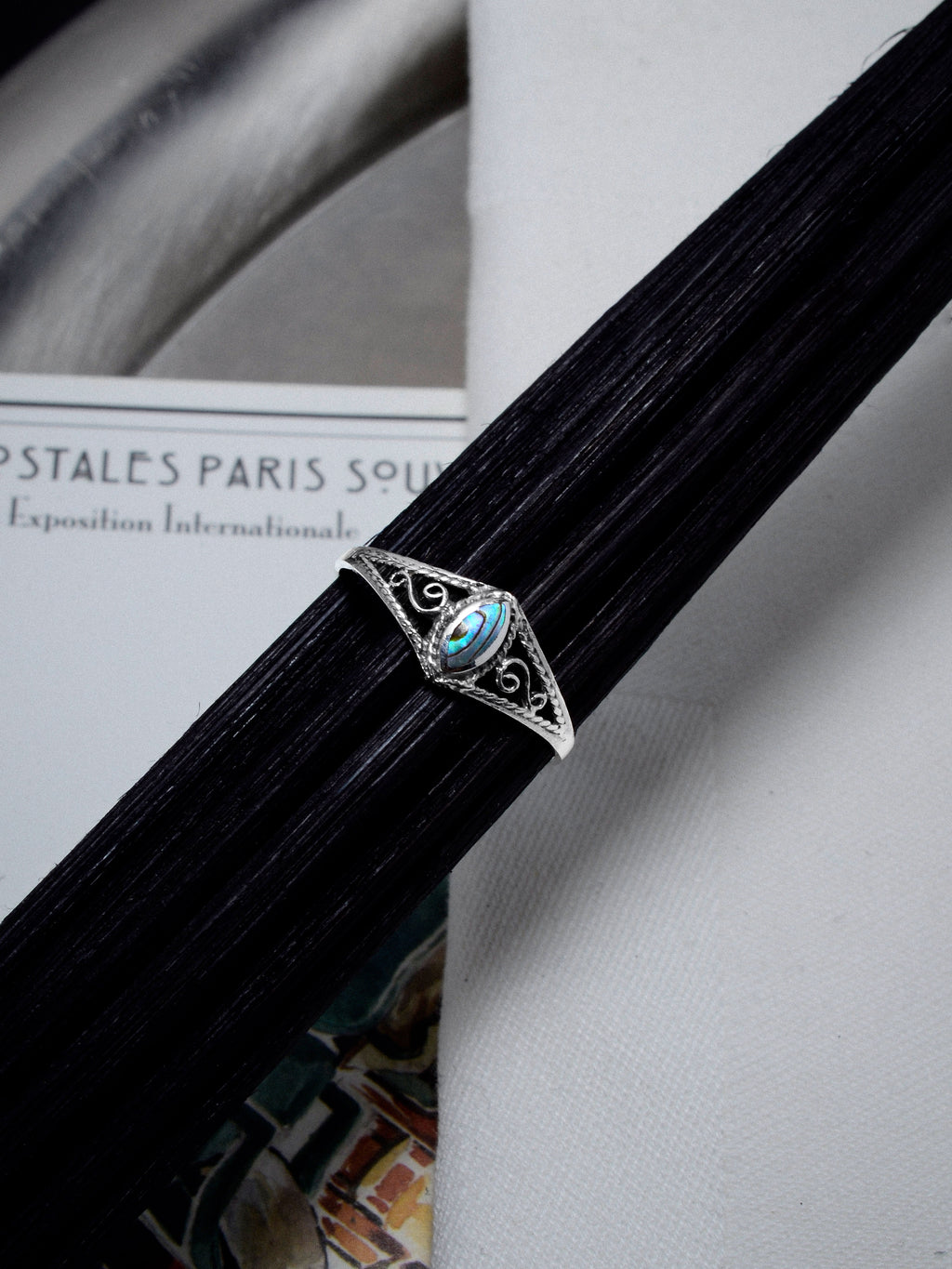 Ring „Silent marquise“ Abalone