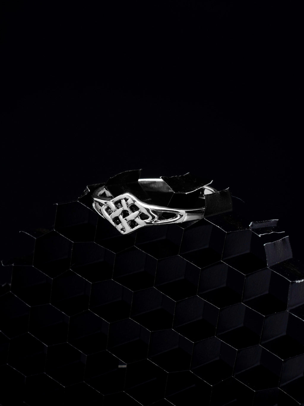 Ring Keltenknoten „Celthara“